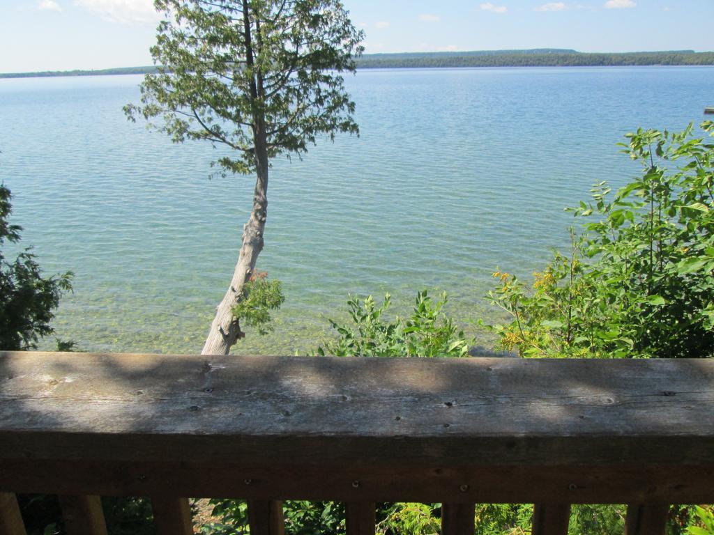 Red Lodge Resort Little Current Номер фото